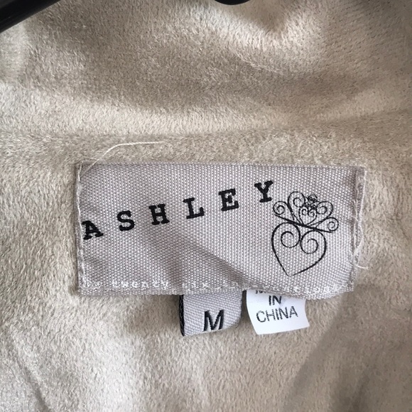 Suede look cropped jacket - Picture 3 of 8